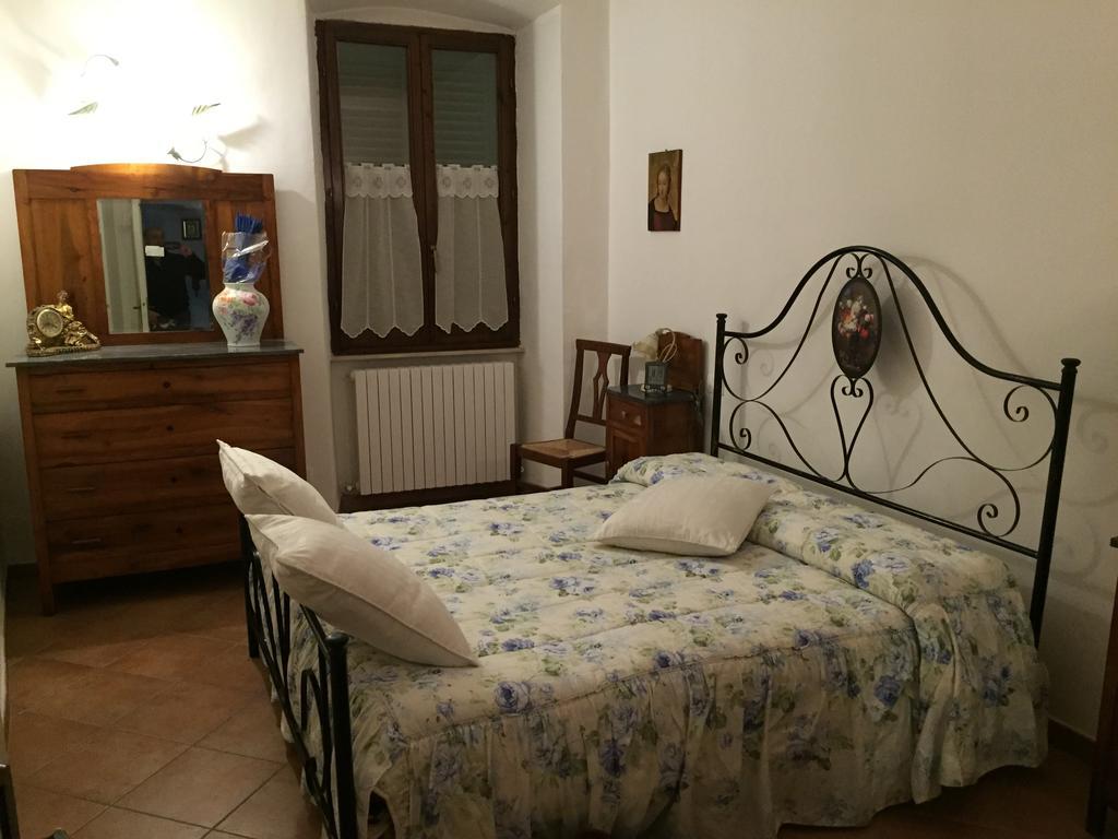 斯佩洛Casa Di Emanuela公寓 客房 照片